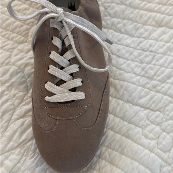 Polo by Ralph Lauren womens taupe suede sneakers